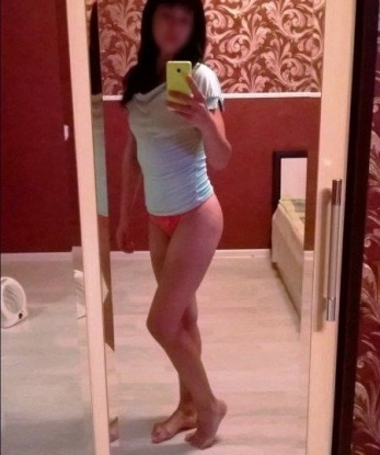 Нина, 26